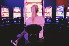 Зеркало Poperlo Casino